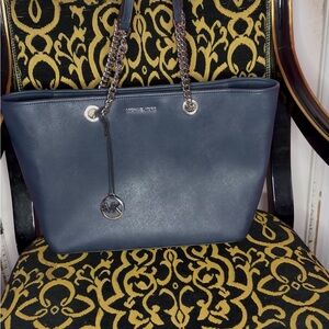 Michael Kors Dark Blue Tote with Silver Accents 🧵